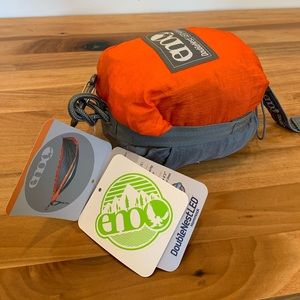 NWT Eno DoubleNest LED Hammock Orange/Grey $99